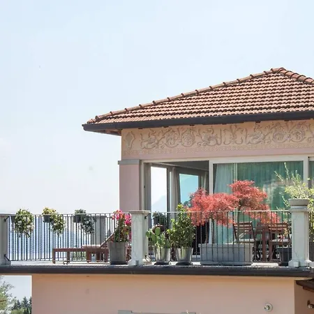 아파트 Villa Rosa Terrazza With Lake View
